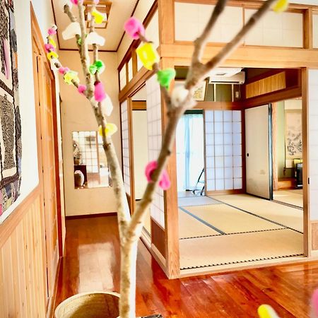 島の民泊 天川 -てぃんご- Tingo Japanese Kominka Stay Tatsugo Exterior foto